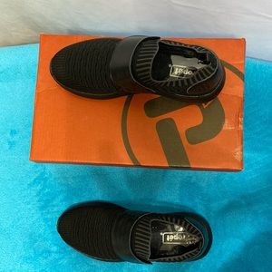 Propet Travelbound Strap Sneakers